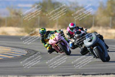 media/Jan-10-2025-CVMA Friday Practice (Fri) [[489e0da257]]/Group 4 and Trackday/Session 5 (Turn 7)/